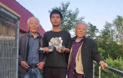 2025괺800人ǰ